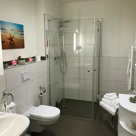 Mueritzstern In Der Hafenresidenz *