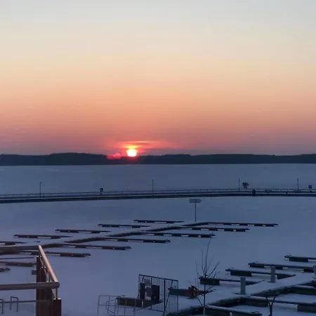 Mueritzstern In Der Hafenresidenz